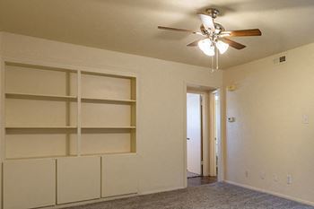 Ceiling fan