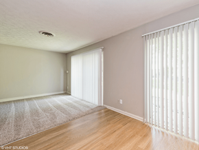 Hamilton apartment for rent - the living room and dining room of an apartment with windows