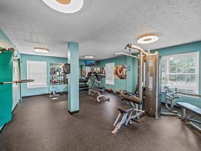 Columbus apartment for rent - Apartment Fitness Center with Free Weights