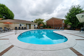 Sparkling swimming pool
