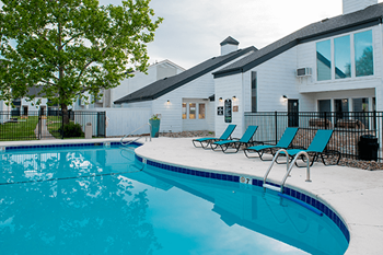 Saltwater swimming pool