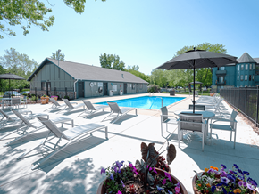 Grand Rapids apartment for rent - our apartments offer a swimming pool