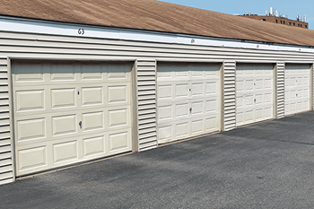 Private garage included in rent