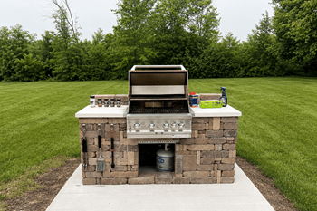 Outdoor grill