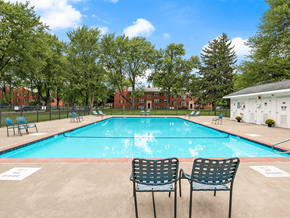 Toledo apartment for rent - our apartments have an outdoor swimming pool