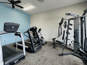 24/7 Fitness center