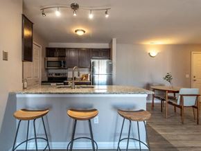 Fenton apartment for rent - Upgraded Kitchens at Fairfield Apartments