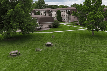 Horseshoe pits