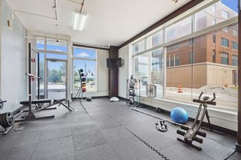 24 Hour fitness-center