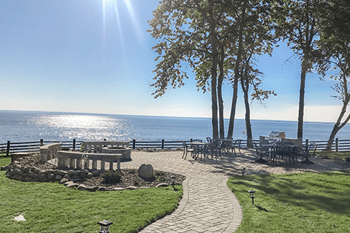Views of lake superior (in select homes)