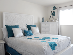 St. Louis apartment for rent - apartment bedroom with a white bed