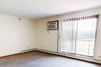 In-wall air conditioning