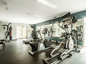 Omaha apartment for rent - Apartment Fitness Center with Free Weights