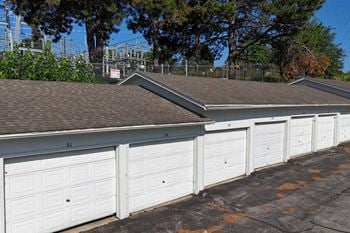 Rentable garages