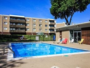 Sioux City apartment for rent - swimming pool at apartments