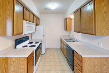 Fully-equipped kitchen