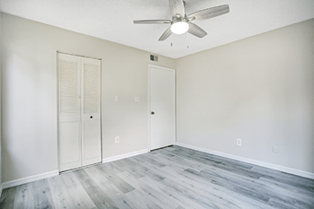 Closet systems