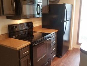 Miami Township apartment for rent - Shaker Cabinets and Hardwood-Style Flooring
