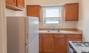 Toledo apartment for rent - apartment kitchen in Toledo