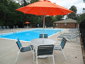 Fairborn townhouse for rent - pool at Arlington Village Apartments