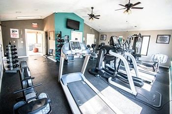24/7 Fitness center