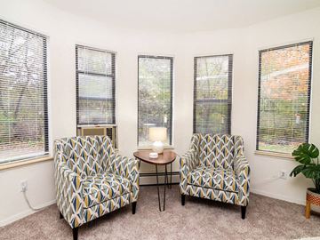 Grand Rapids apartment for rent - a living room with two chairs and a table