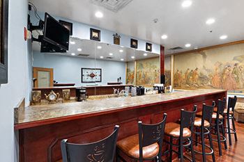 Internet cafe'