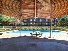Waukegan apartment for rent - swimming pool at Fox Crest Apartments