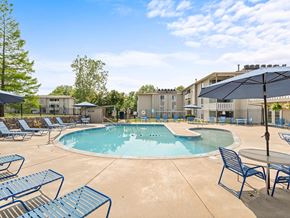 Kansas City apartment for rent - our apartments have a resort style pool and lounge chairs