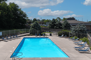 Outdoor swimming pool
