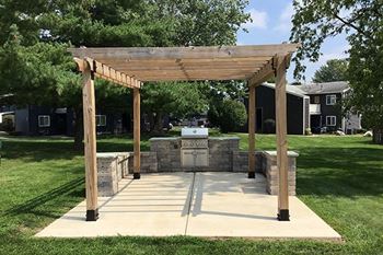 Picnic areas with grilling station