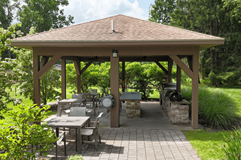 Bbq/outdoor kitchen