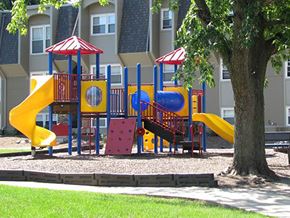 Bloomington apartment for rent - apartments in Bloomington, IL with playgrounds