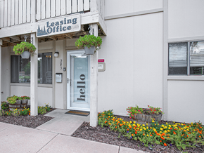 Wichita apartment for rent - Leasing Office Wichita Apartments