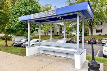 Convenient access to bus lines