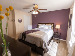 Burlington apartment for rent - Bedroom with Spacious Closet