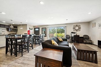 Clubhouse with wi-fi