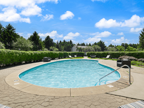 Maumee apartment for rent - swimming pool at apartment community