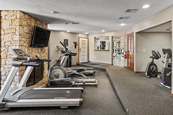 24-Hr fitness center