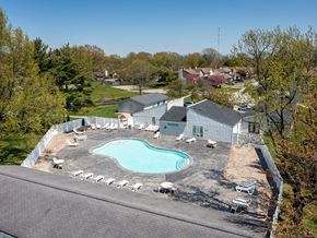 Terre Haute apartment for rent - swimming pool at Willow Crossings Apartments