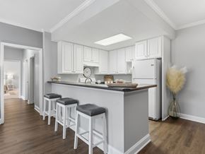 Warner Robins apartment for rent - Large Kitchens with Breakfast Bar for Seating