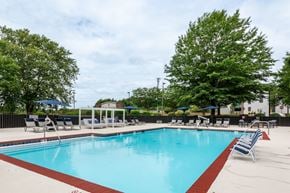 Greensboro apartment for rent - Pool