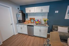 Wilmington apartment for rent - Complimentary Starbucks Coffee and Snack Bar