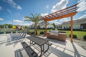 Valdosta apartment for rent - furnished patio with picnic table and barbecue grill and playground