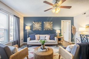 Wilmington apartment for rent - Living Room with Wood Vinyl Flooring and Ceiling Fan with Lights