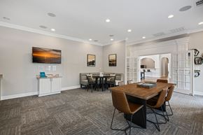 Kernersville apartment for rent - a room with a table and chairs