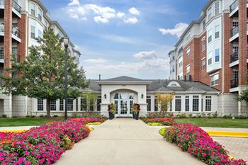 Boutique style building with resort style amenities