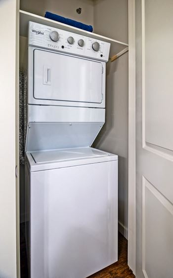 Washer & dryer