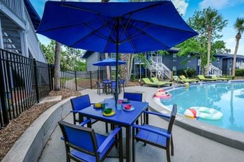 Sparkling swimming pool