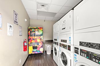 Retreat at indian lake - laundry facility